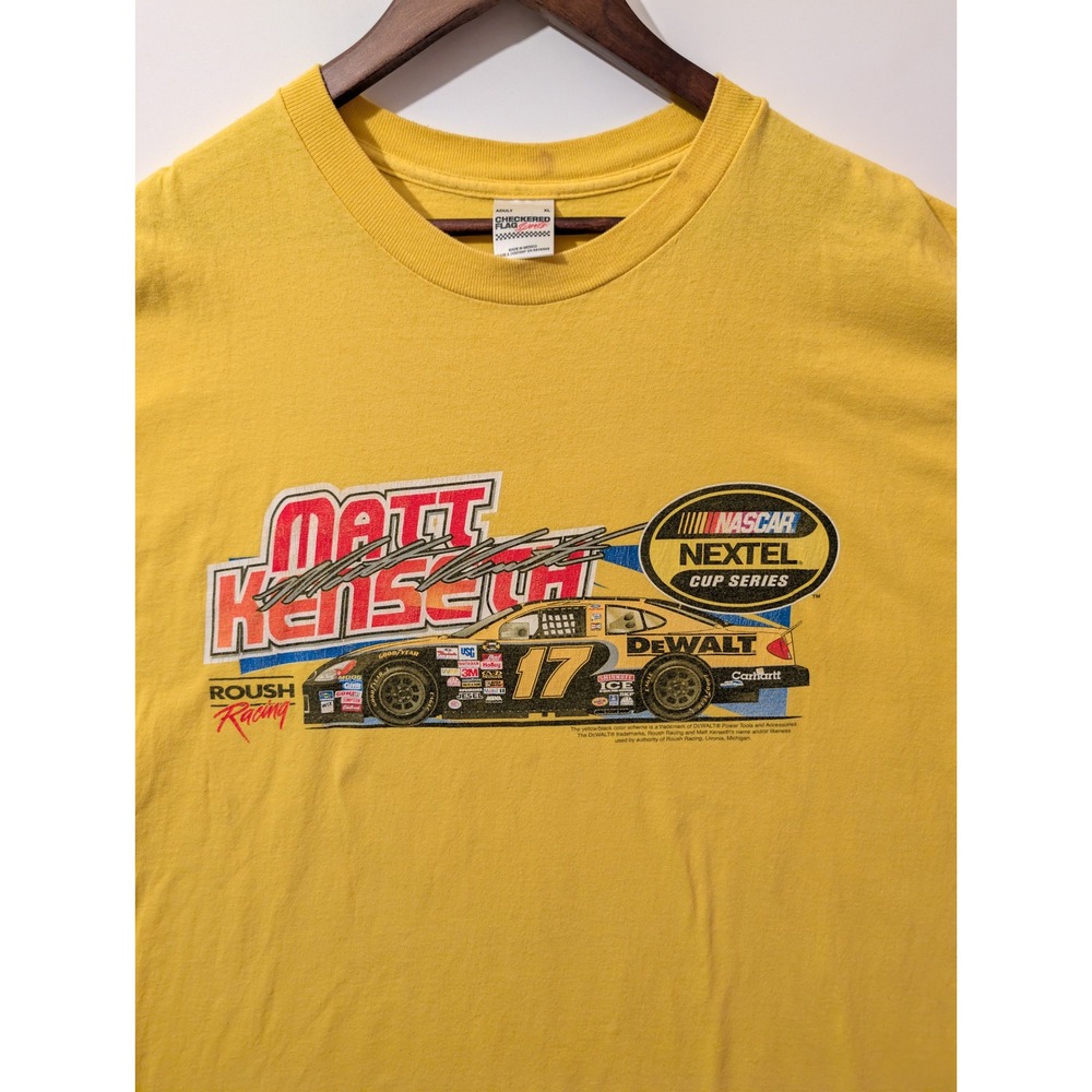 Checkered Flag Matt Kenseth T-Shirt Mens XL Yellow Excellent DeWalt NASCAR Tee